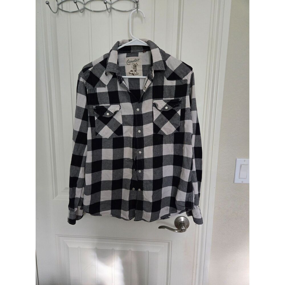 Coastal Women’s Flannel Shirt Size L Black White Buffalo Plaid Pearl Snap